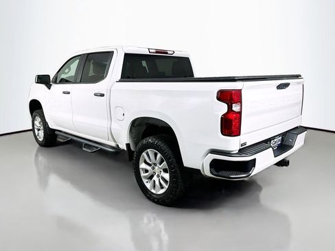 Used 2022 Chevrolet Silverado 1500 Custom image 5
