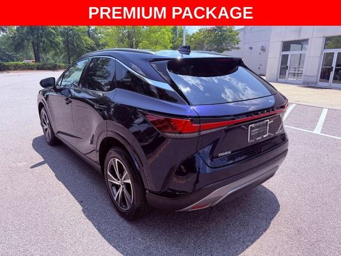 Used 2023 Lexus RX 350 Premium w/ Cold Area Package FWD image 5