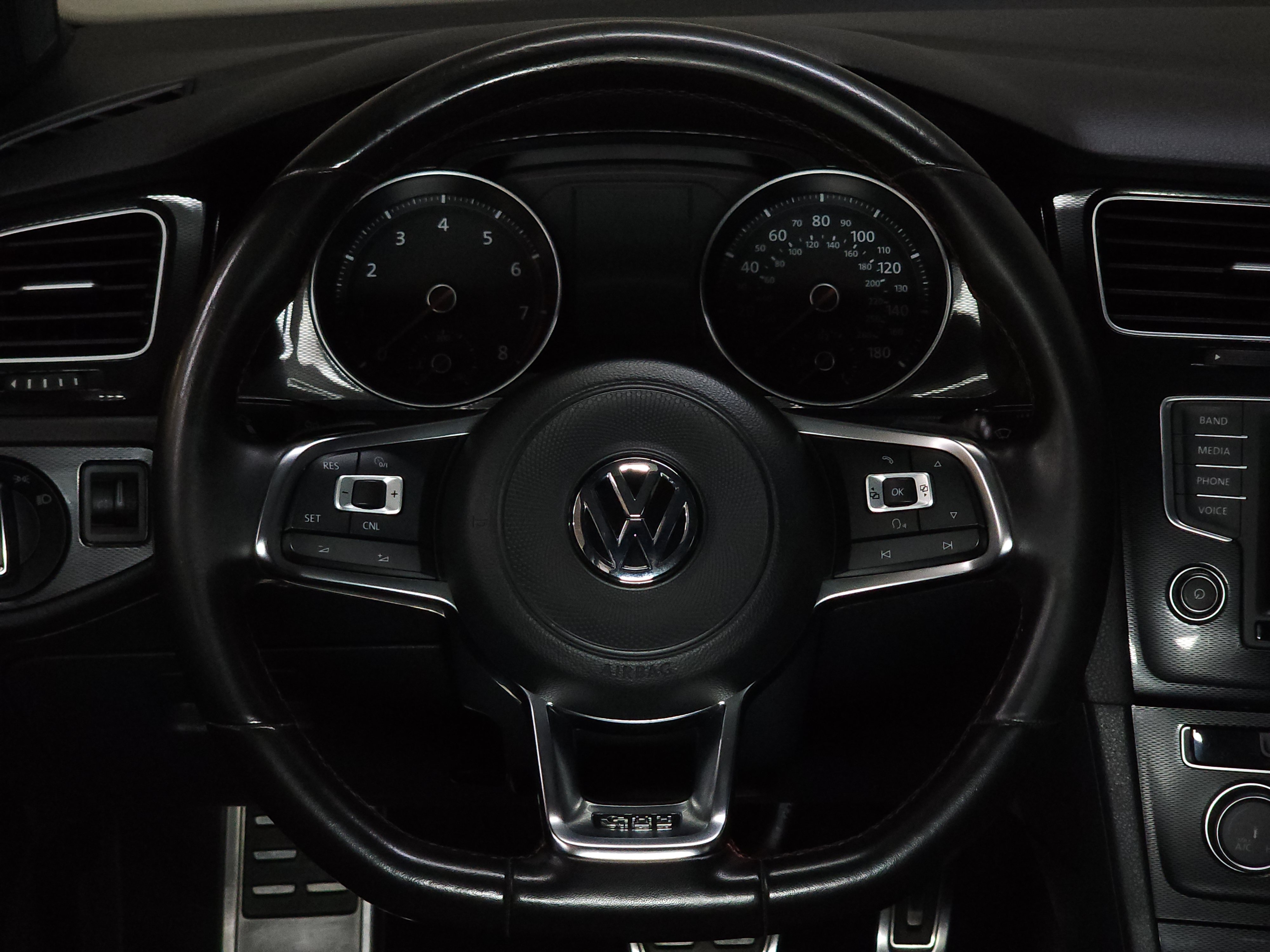 Used 2017 Volkswagen GTI S FWD image 27