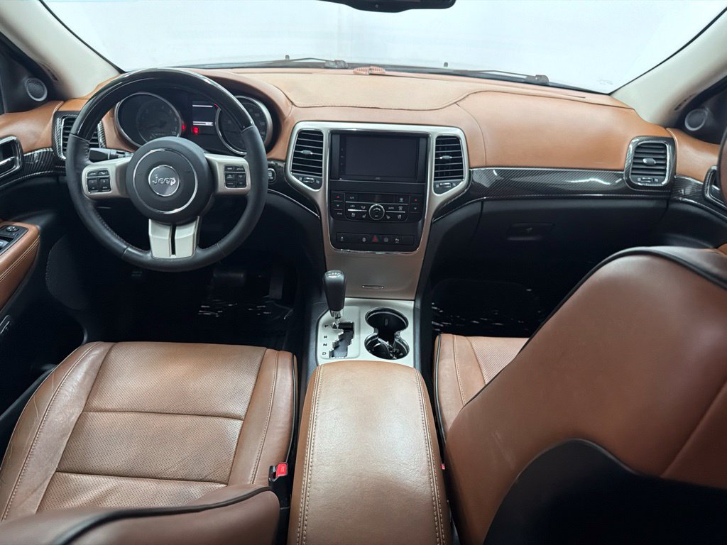 Used 2012 Jeep Grand Cherokee Overland Summit AWD/4WD image 24