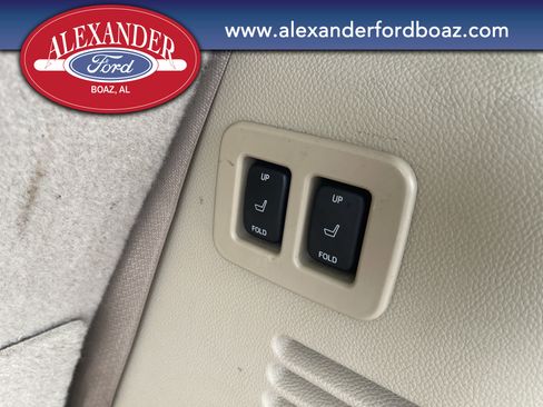 Used 2013 Ford Expedition XLT image 22