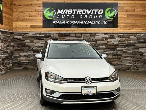 Used 2019 Volkswagen Golf Alltrack SE AWD/4WD image 4
