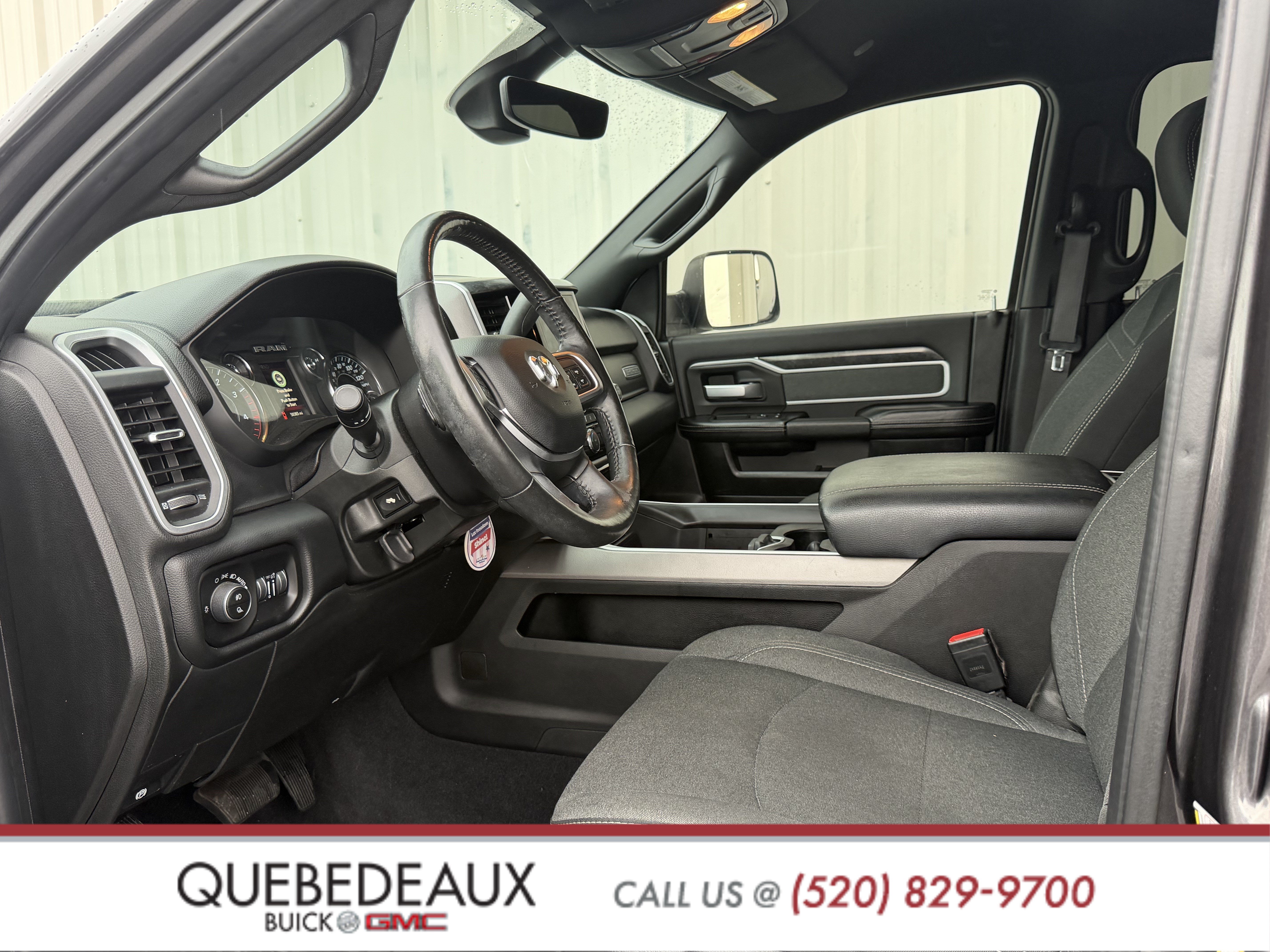 Used 2020 RAM 2500 Big Horn w/ Night Edition AWD/4WD image 11
