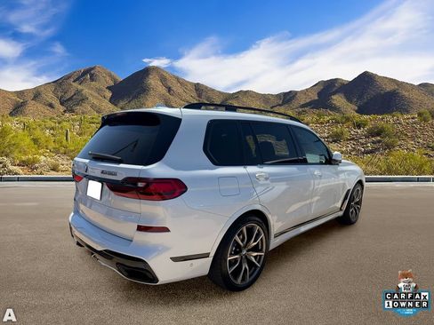 Used 2021 BMW X7 M50i w/ Dynamic Handling Package AWD/4WD image 4