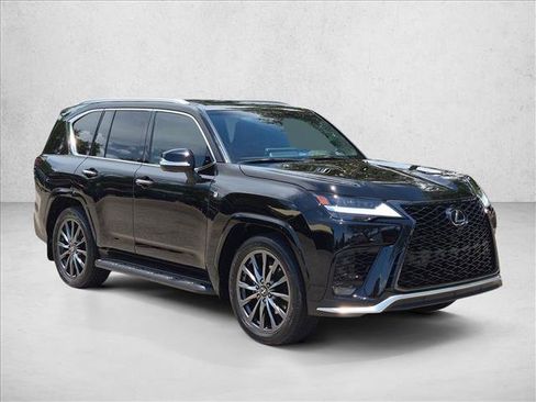 Certified 2024 Lexus LX 600 F Sport AWD/4WD image 3