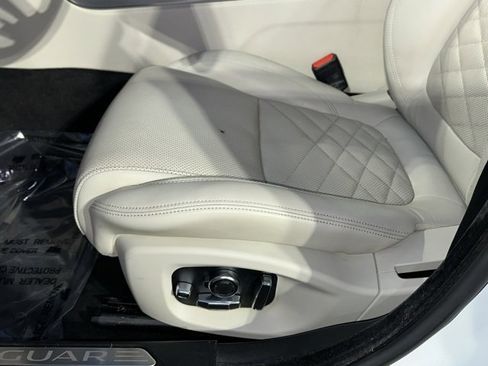 Used 2020 Jaguar XE S image 26