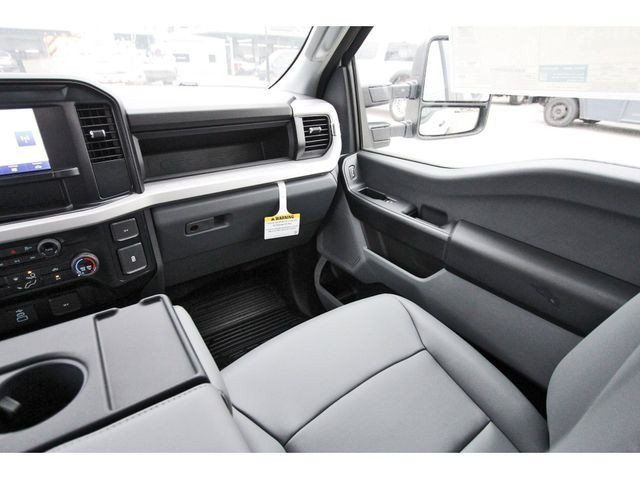 New 2025 Ford F350 XL RWD image 9