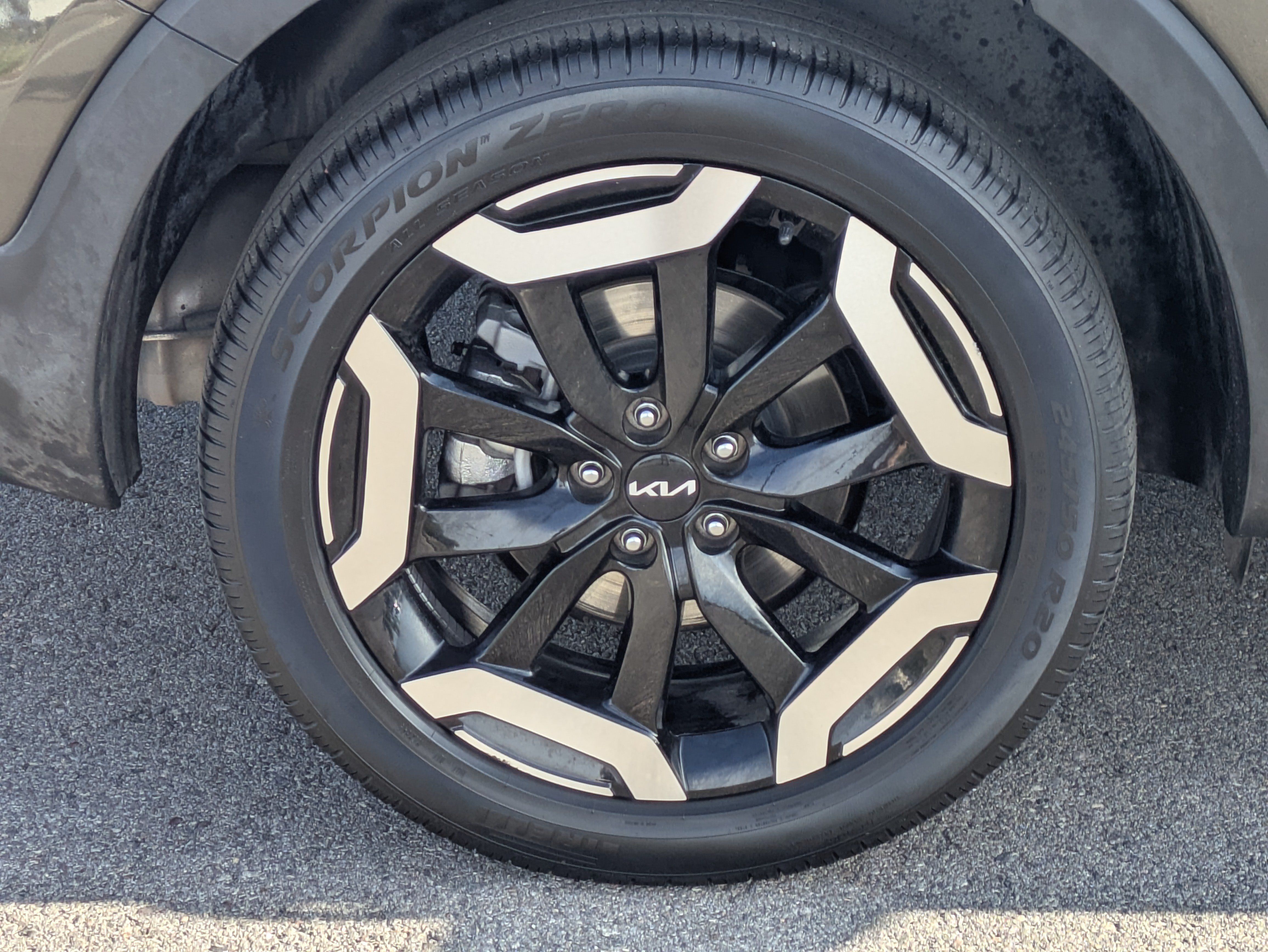 Certified 2025 Kia Telluride S AWD/4WD image 9