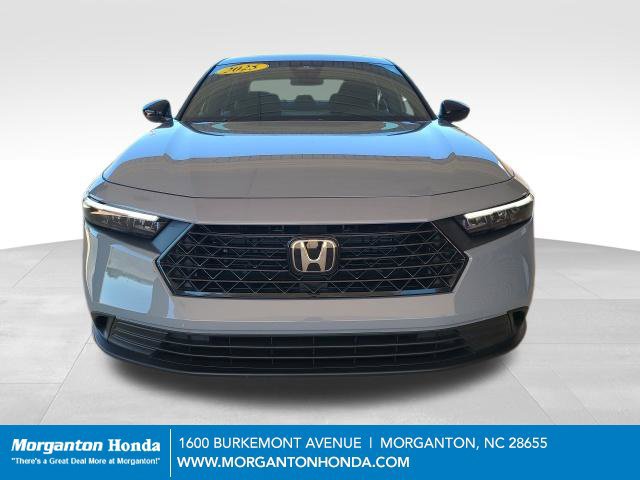 Used 2025 Honda Accord Sport image 2