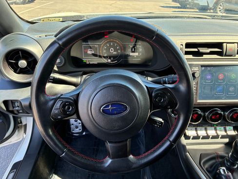 Used 2022 Subaru BRZ Limited RWD image 18