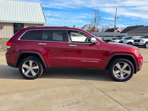 Used 2014 Jeep Grand Cherokee Limited image 24