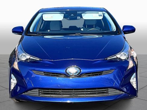 Used 2016 Toyota Prius Three Touring image 3