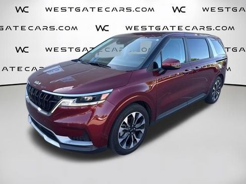 Used 2024 Kia Carnival EX FWD image 1
