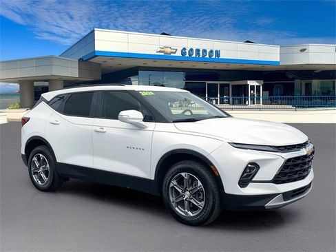 Used 2024 Chevrolet Blazer LT image 6