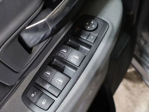 Used 2014 RAM 2500 SLT image 14