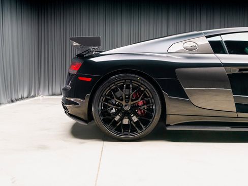 Used 2017 Audi R8 V10 plus image 39