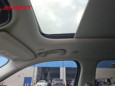 Used 2022 Jeep Grand Cherokee Limited 4xe image 8