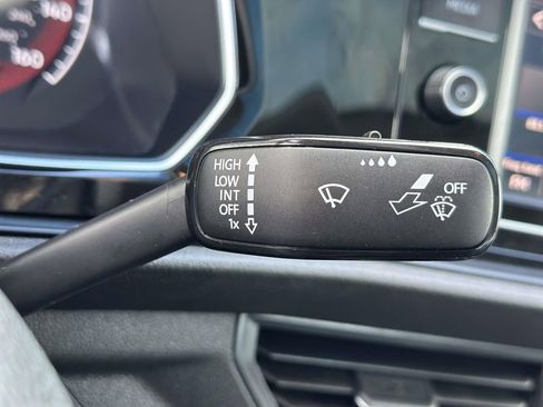 Used 2019 Volkswagen Jetta SE image 22