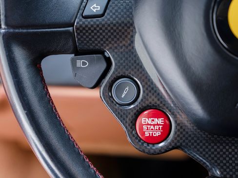 Used 2016 Ferrari 488 GTB RWD image 61