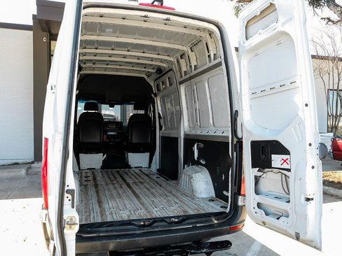 Used 2019 Mercedes-Benz Sprinter 144 Cargo w/ Driver Convenience Package image 37