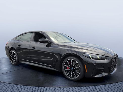New 2026 BMW 430i xDrive w/ M Sport Package AWD/4WD image 1