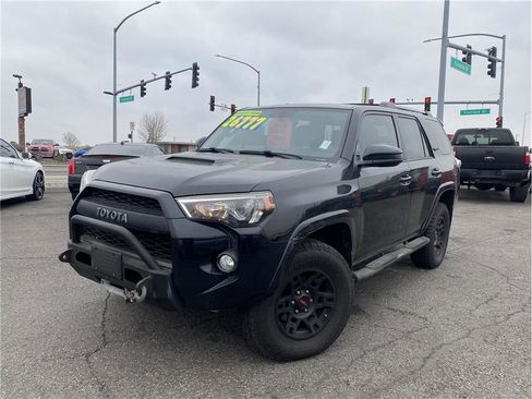 Used 2015 Toyota 4Runner TRD Pro image 1