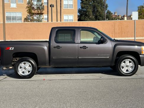 Used 2011 Chevrolet Silverado 1500 LT w/ All-Star Edition image 3