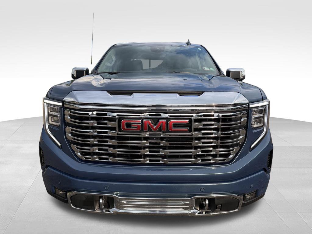Used 2025 GMC Sierra 1500 Denali w/ Denali Reserve Package AWD/4WD image 28