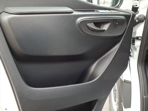 New 2025 Mercedes-Benz Sprinter 2500 image 13