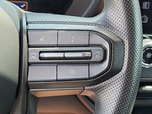 Used 2024 Chevrolet Colorado Trail Boss w/ Advanced Trailering Package AWD/4WD image 21