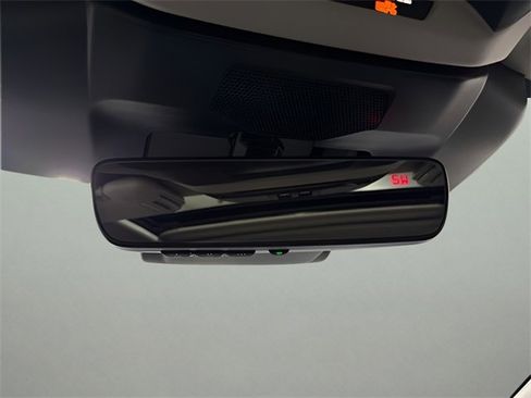 Certified 2024 Subaru Crosstrek 2.0i Premium image 24