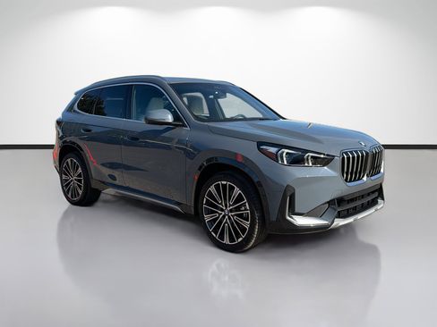 New 2026 BMW X1 xDrive28i w/ Technology Package image 1