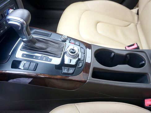 Used 2015 Audi A4 2.0T Premium w/ Audi MMI Navigation image 16