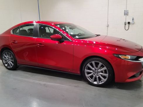 Used 2024 MAZDA MAZDA3 s FWD image 8