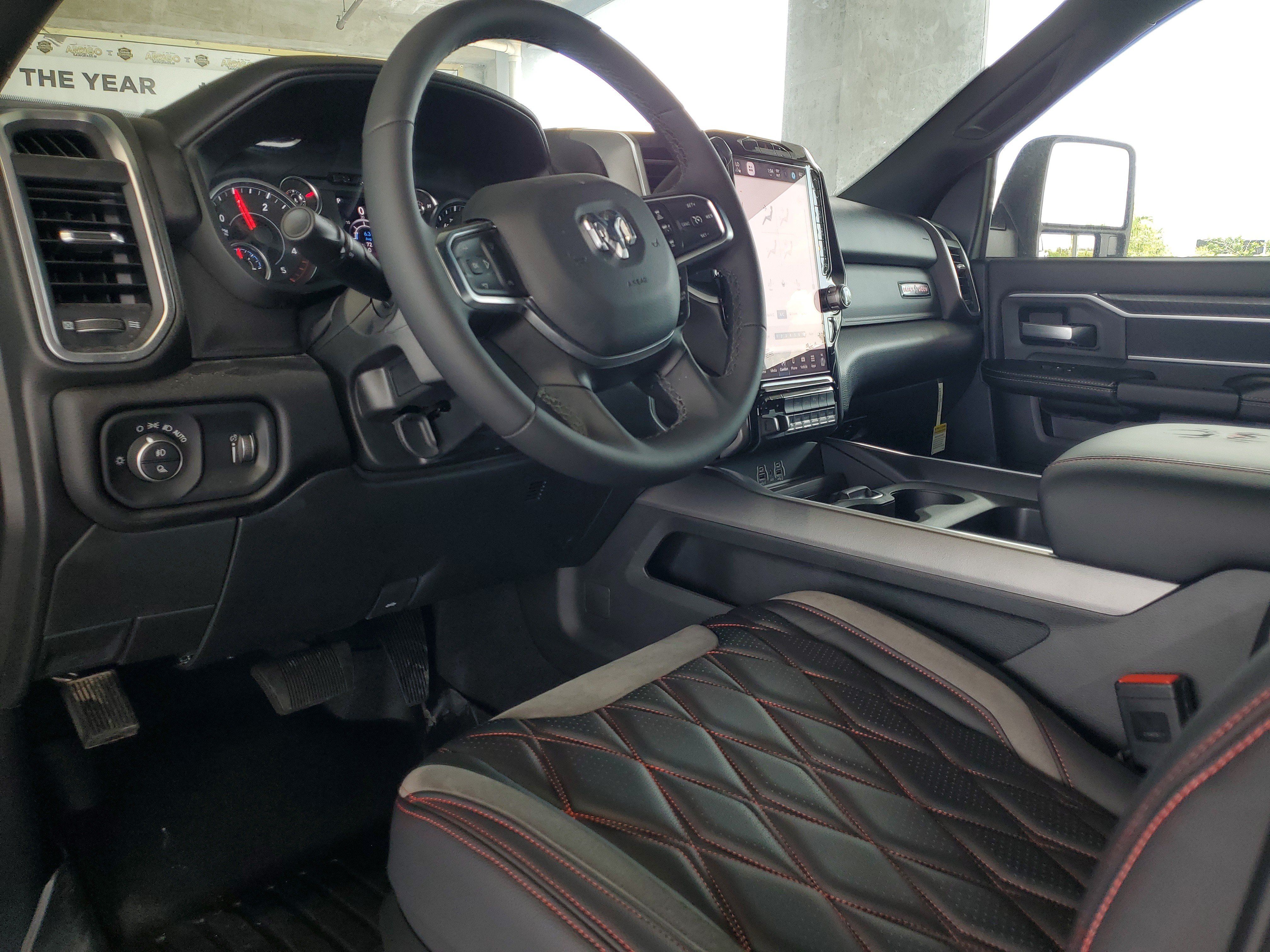 New 2025 RAM 2500 Big Horn AWD/4WD image 15