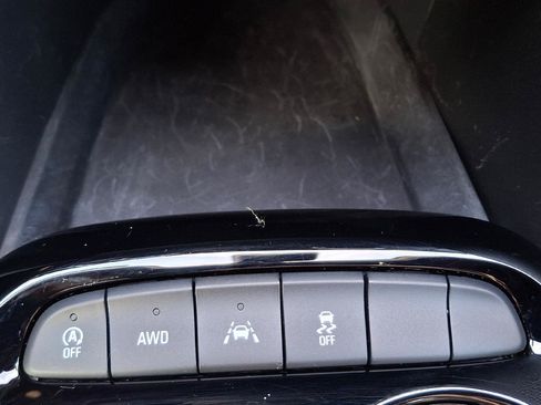 Used 2024 Buick Encore GX Preferred w/ Comfort Package AWD/4WD image 18