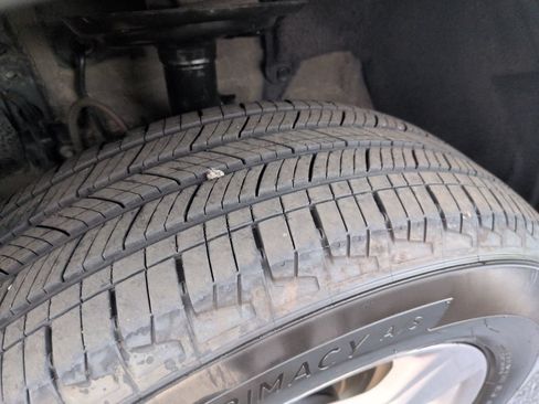 Certified 2025 Toyota RAV4 XLE AWD/4WD image 28