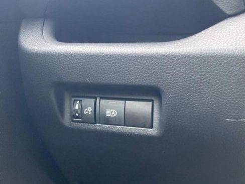 Used 2024 Toyota RAV4 XLE image 25