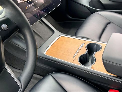 Used 2023 Tesla Model 3 Standard Range RWD image 15