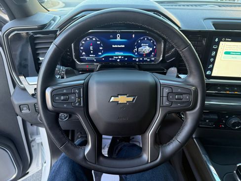Used 2024 Chevrolet Silverado 1500 High Country w/ Technology Package image 40