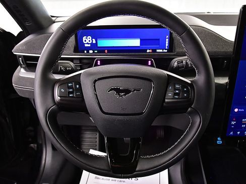 Used 2023 Ford Mustang Mach-E GT w/ GT Performance Edition AWD/4WD image 19