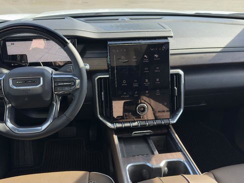 New 2026 GMC Acadia Denali Ultimate image 12