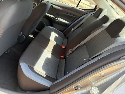 Used 2025 Nissan Versa SV image 35