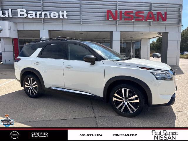 Certified 2024 Nissan Pathfinder Platinum w/ Cargo Package FWD image 10
