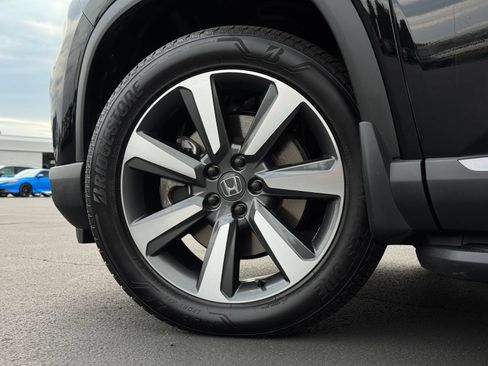 Certified 2025 Honda Pilot Elite image 29