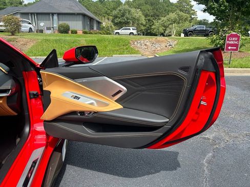Used 2024 Chevrolet Corvette Z06 w/ Z07 Performance Package RWD image 64