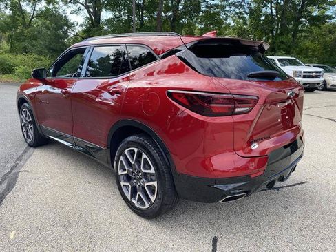 Certified 2023 Chevrolet Blazer RS w/ Driver Confidence II Package AWD/4WD image 5