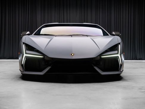 Used 2024 Lamborghini Revuelto AWD/4WD image 5