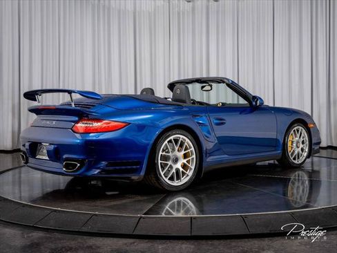 Used 2011 Porsche 911 4 Cabriolet AWD/4WD image 20