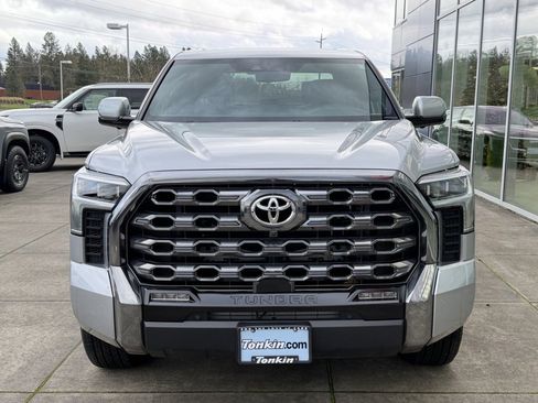 Used 2024 Toyota Tundra Platinum image 3